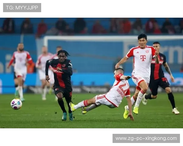 拜仁3-0轻取勒沃库森，豪取15连胜创佳绩。，拜仁对勒沃库森阵容