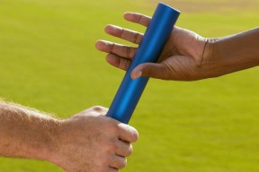 星空娱乐app-全国青少年啦啦操展演精彩纷呈舞动青春，2016年青少年啦啦操规定动作